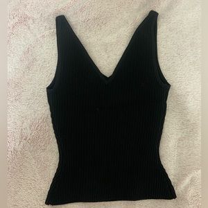 Black top from babaton aritzia